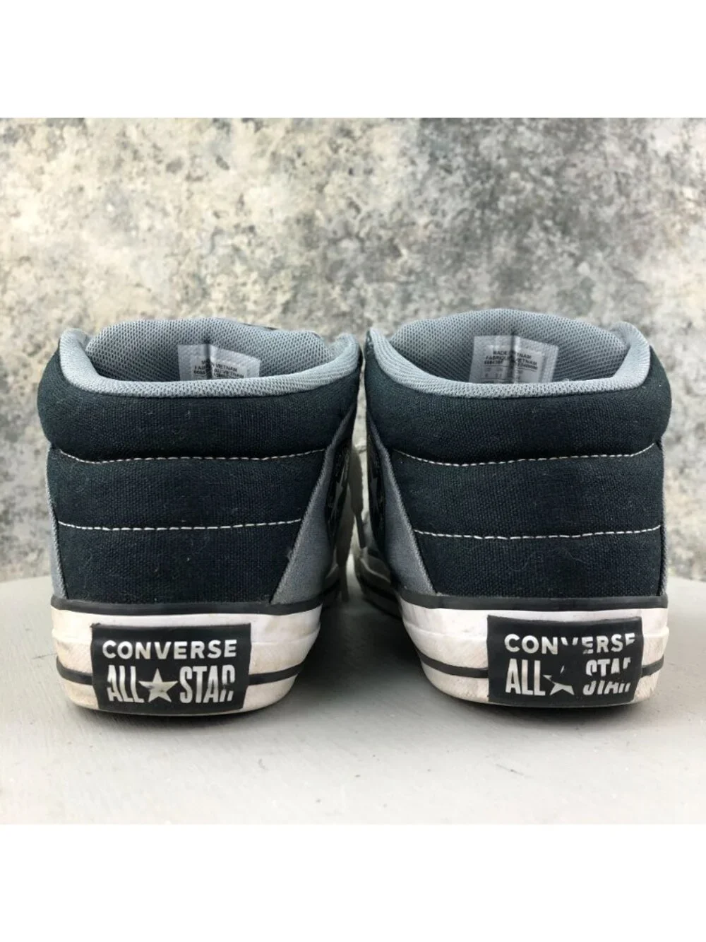 Converse Juniors Size 6 Chuck Taylor All Star Axel Gray White Sneakers Shoes